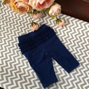 Frilly Navy Legging